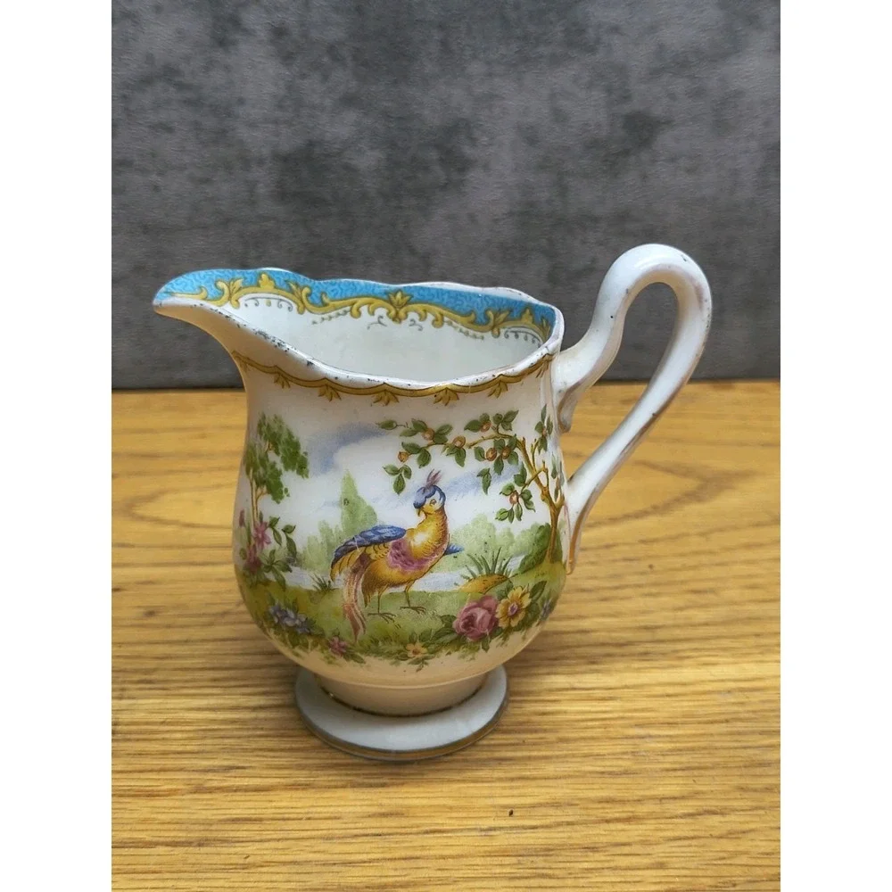 Royal Albert England Fine Bone China Teal Chelsea Bird Creamer‎